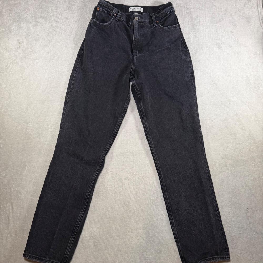 Abercrombie & Fitch Curve Love 90s Straight Ultra High Rise Jeans Black 29/8L